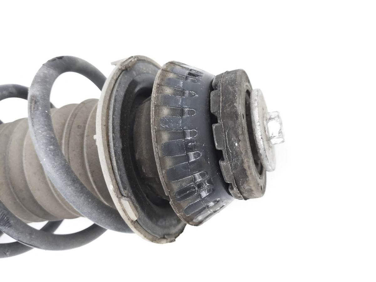 Giảm Xóc Trước Trái Honda Cr-V Mã phụ tùng 51621T0NT01