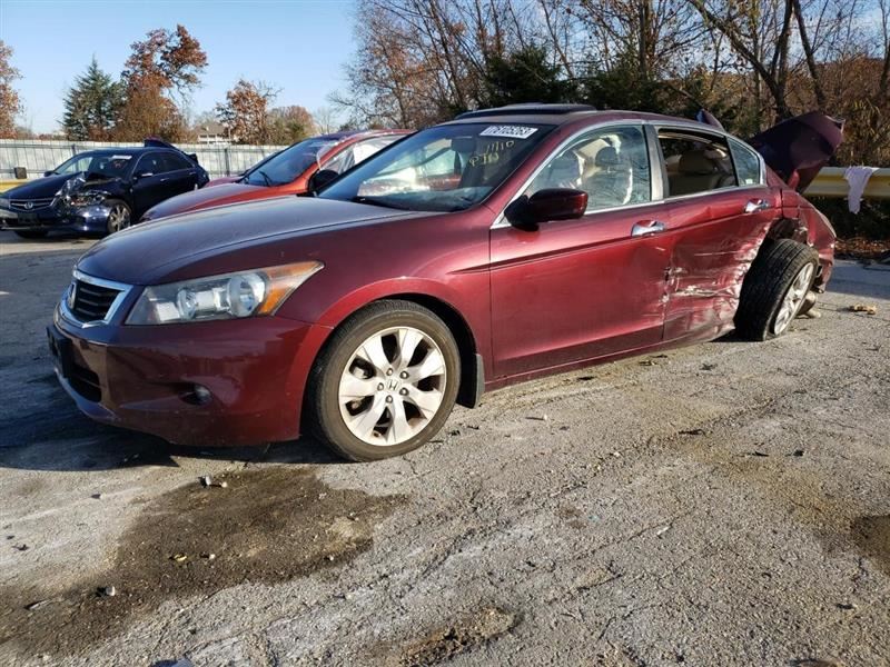 Kính Cửa Số Trời Phía Trước Honda Accord Mã phụ tùng 70200TA0A11