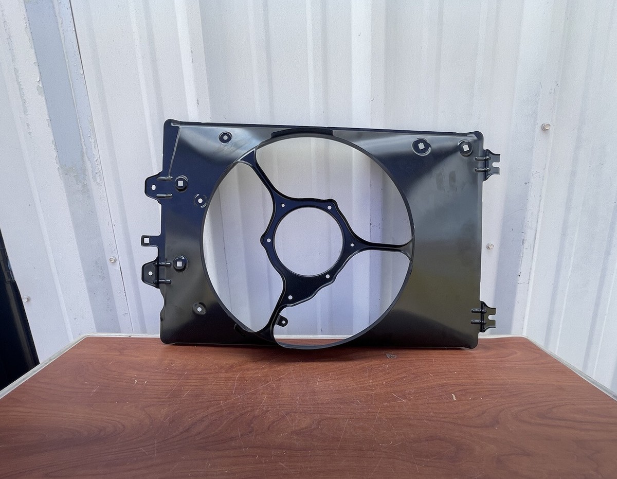 Lồng Quạt Két Nước Honda Civic Mã phụ tùng 38615R1AA01