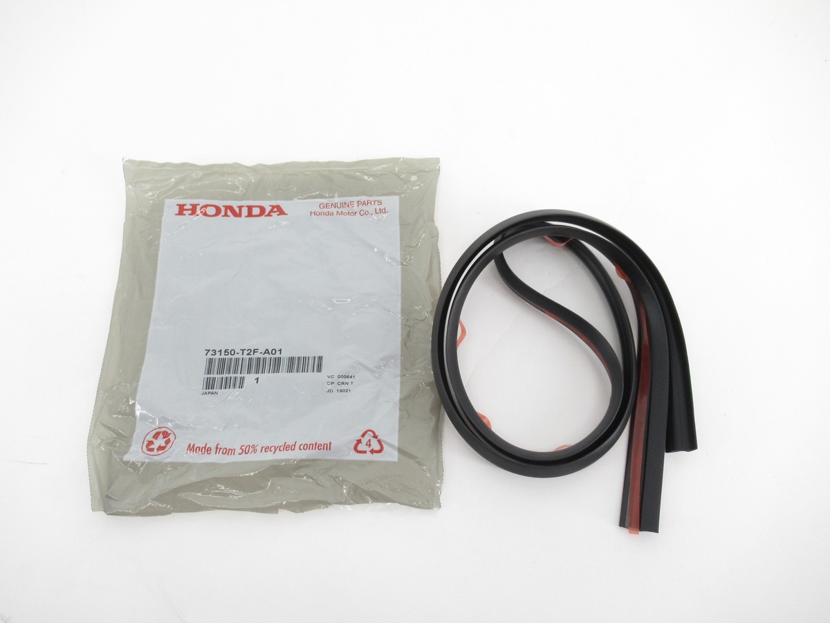 Gioăng Kính Chắn Gió Phía Trên Honda City Mã phụ tùng 73150T9AT01