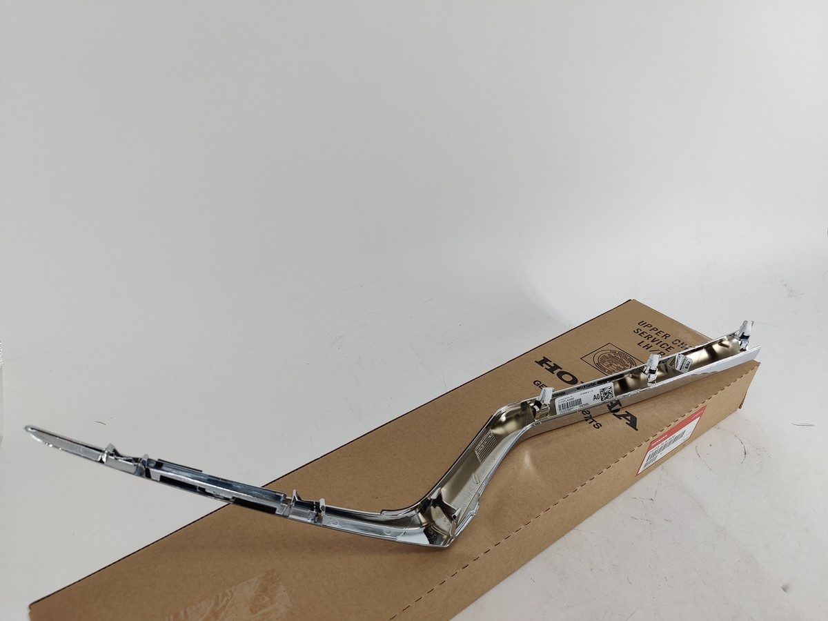 Nẹp Mạ Ca Lăng Trái Honda Cr-V Mã phụ tùng 71173tlyh01