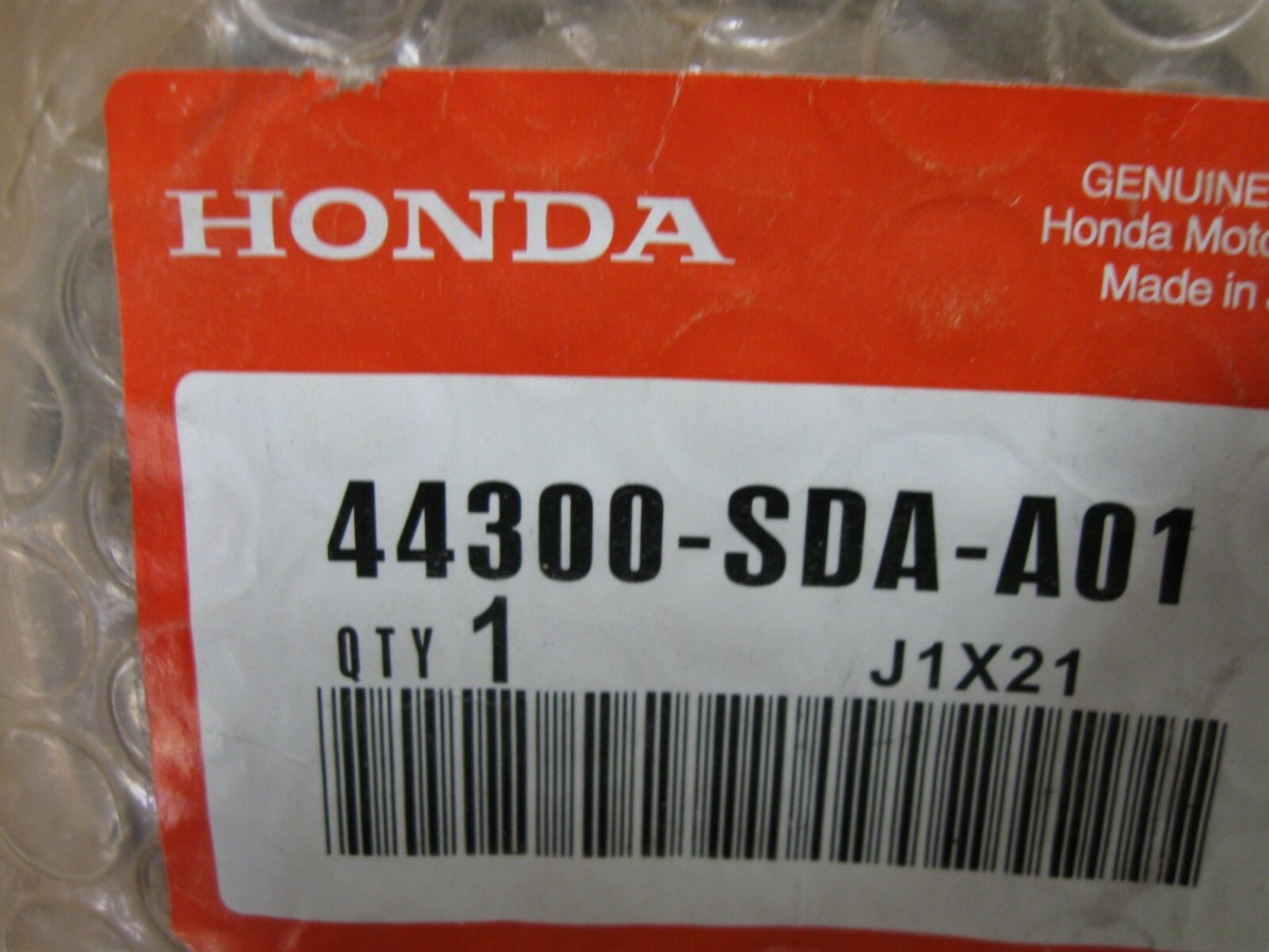 Bi May Ơ Trước 1.8L - 43 X 78 X44 Honda Civic Mã phụ tùng 44300SNAA01