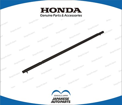 Nẹp Chân Kính Ngoài Sau Trái Honda Civic Mã phụ tùng 72950SNAA01
