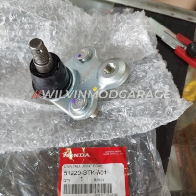 Rotuyn Trụ Đứng Honda Cr-V Mã phụ tùng 51220SWAA01