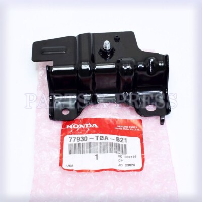Cao Su Đầu Càng A Phải Honda Cr-V OEM b10hd029P