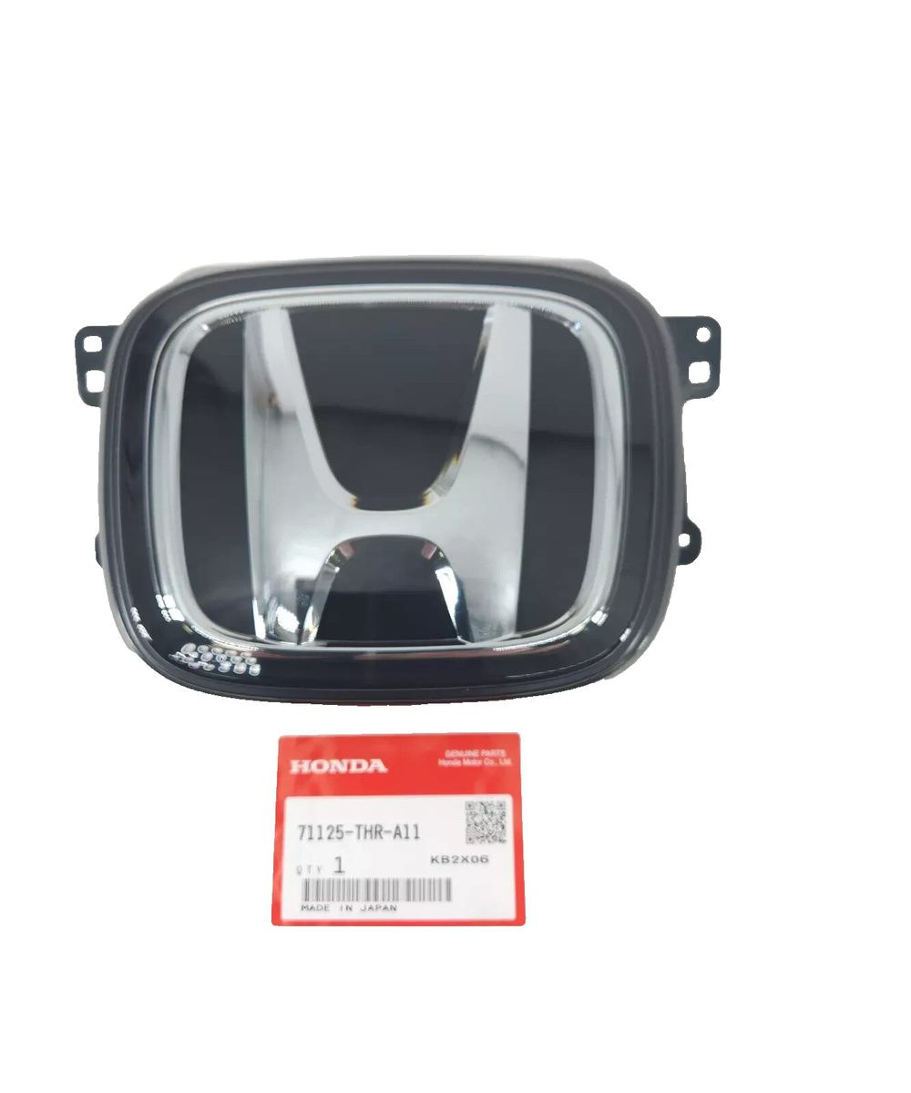 Nẹp Mạ Ca Lăng Trước Dưới Honda Cr-V Mã phụ tùng 71125TFAT00