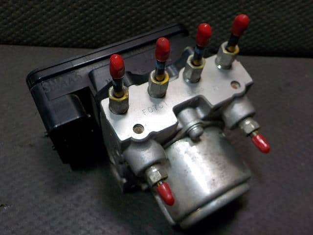 Cụm Điều Khiển Abs 2.0 Honda Civic Mã phụ tùng 57110SNAA54