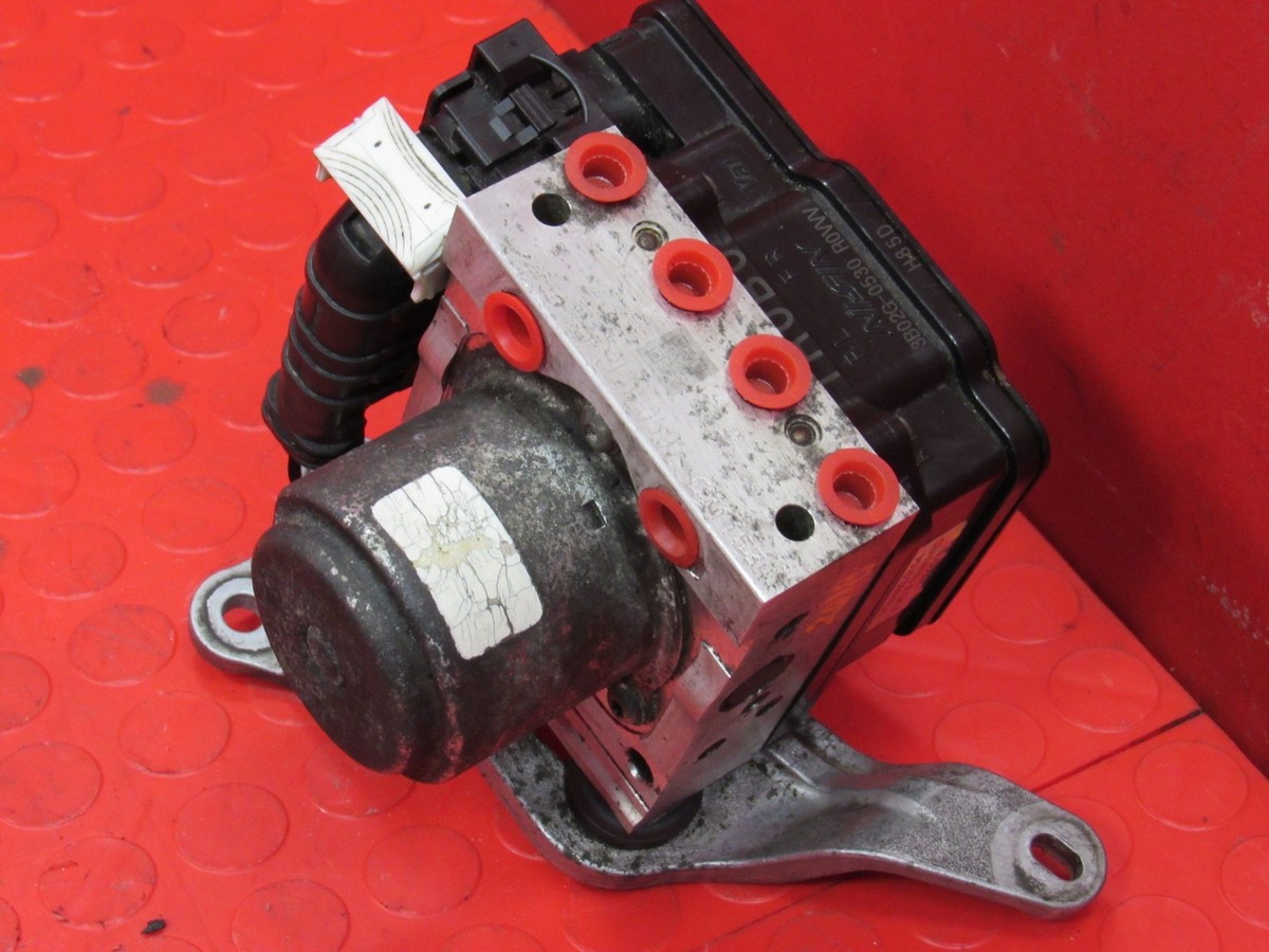 Cụm Điều Khiển Abs Honda Civic Mã phụ tùng 57110TR0U12