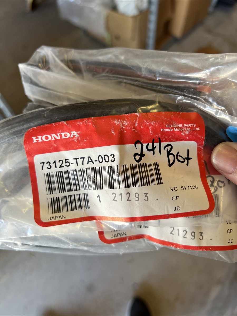 Hộp Lọc Xăng Thừa Honda City Mã phụ tùng 17300T5A003