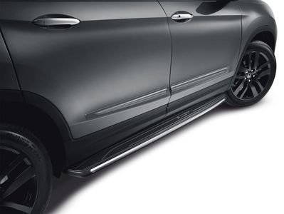 Nắp Hộp Lọc Gió Trên 1.8 Honda Civic Mã phụ tùng 172105fem00TG