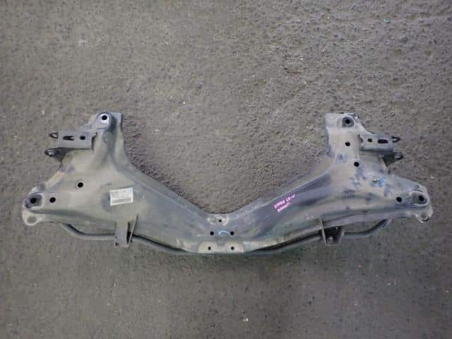 Giá Đỡ Cầu Sau Honda Cr-V Mã phụ tùng 50300SWA000