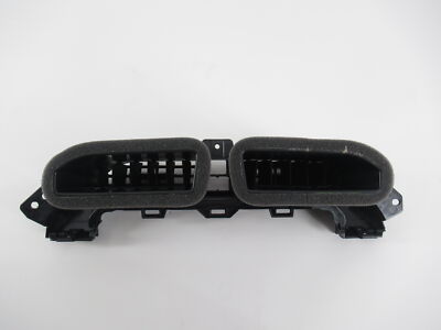 Cửa Gió Điều Hòa Giữa Bên - R Nissan Teana Mã phụ tùng 68750JN00A