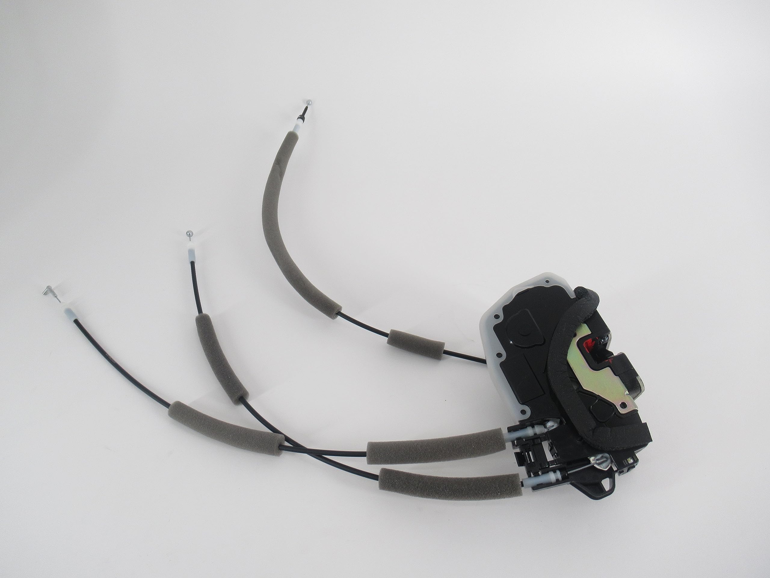 Ổ Khóa Ngậm Cửa Trước - L Nissan Tida Mã phụ tùng 80500ED510