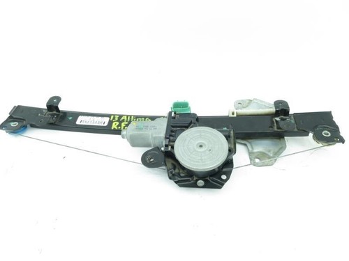 Nẹp Chân Kính Ngoài Sau - R Nissan Teana Mã phụ tùng 82820JN00A