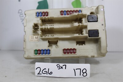 Hộp Cầu Chì Đầu Xe Nissan Teana Mã phụ tùng 284B71AA0A