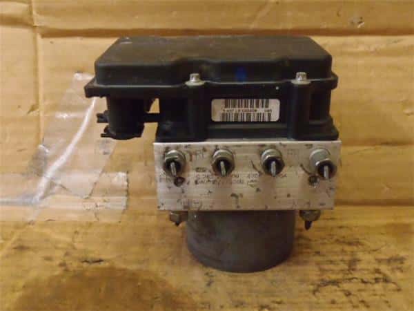 Cụm Điều Khiển Abs Nissan Teana Mã phụ tùng 47660JN01A