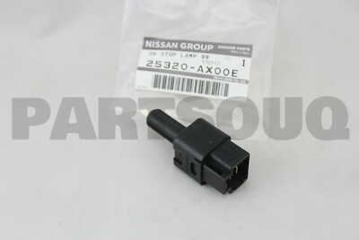 Công Tắc Phanh Phanh (Cvt) 4 Giắc Điện Nissan Sunny Mã phụ tùng 25320AX00E