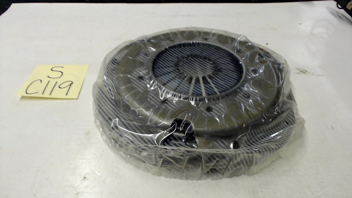 Bàn Ép 21.5Cm Nissan Bluebird Mã phụ tùng 3021053J19