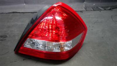 Đèn Hậu - R Nissan Tida Mã phụ tùng 26550ED925