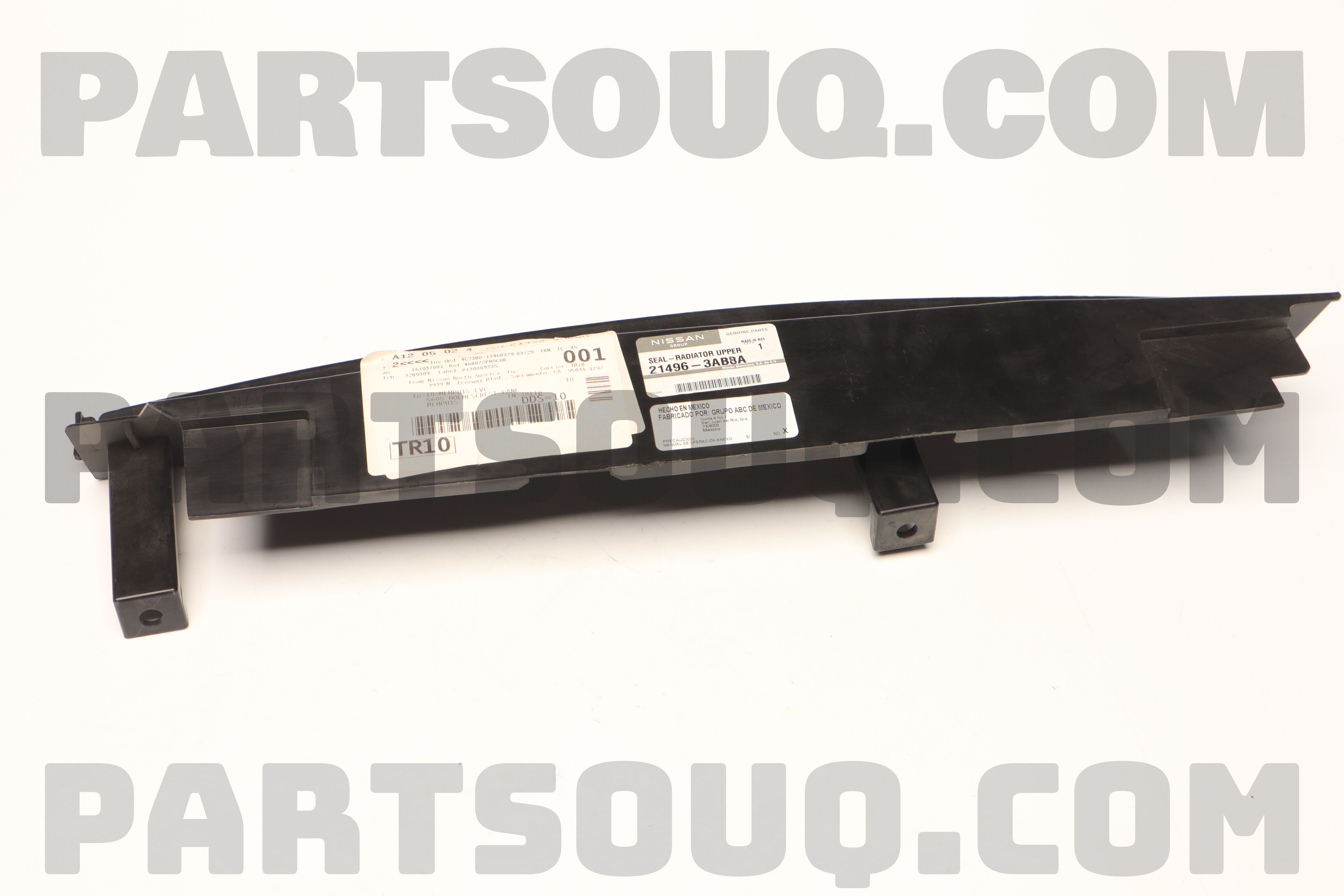 Tấm Bảo Vệ Két Nước Trên Nissan Sunny OEM 214963AA2A