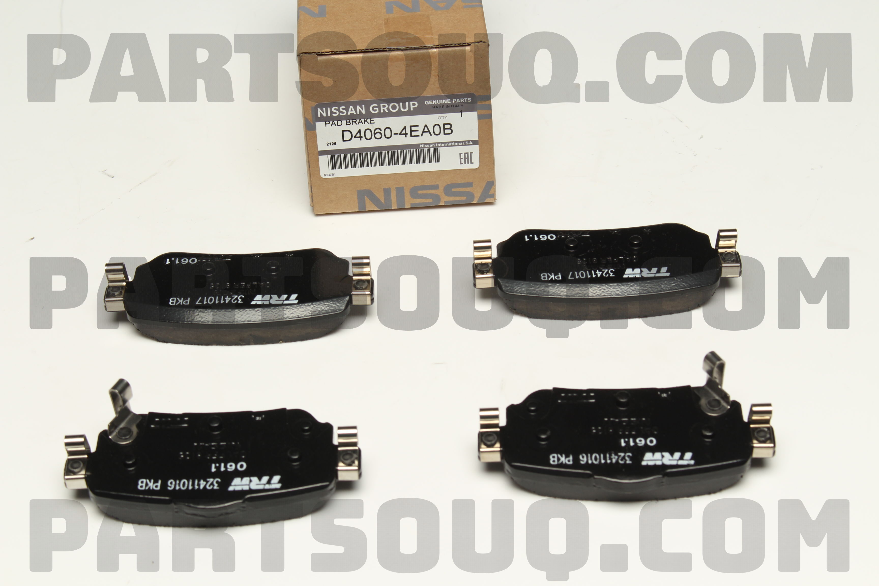 Guốc Phanh Sau / Má Phanh Sau Nissan Navara Mã phụ tùng D40604JA0A