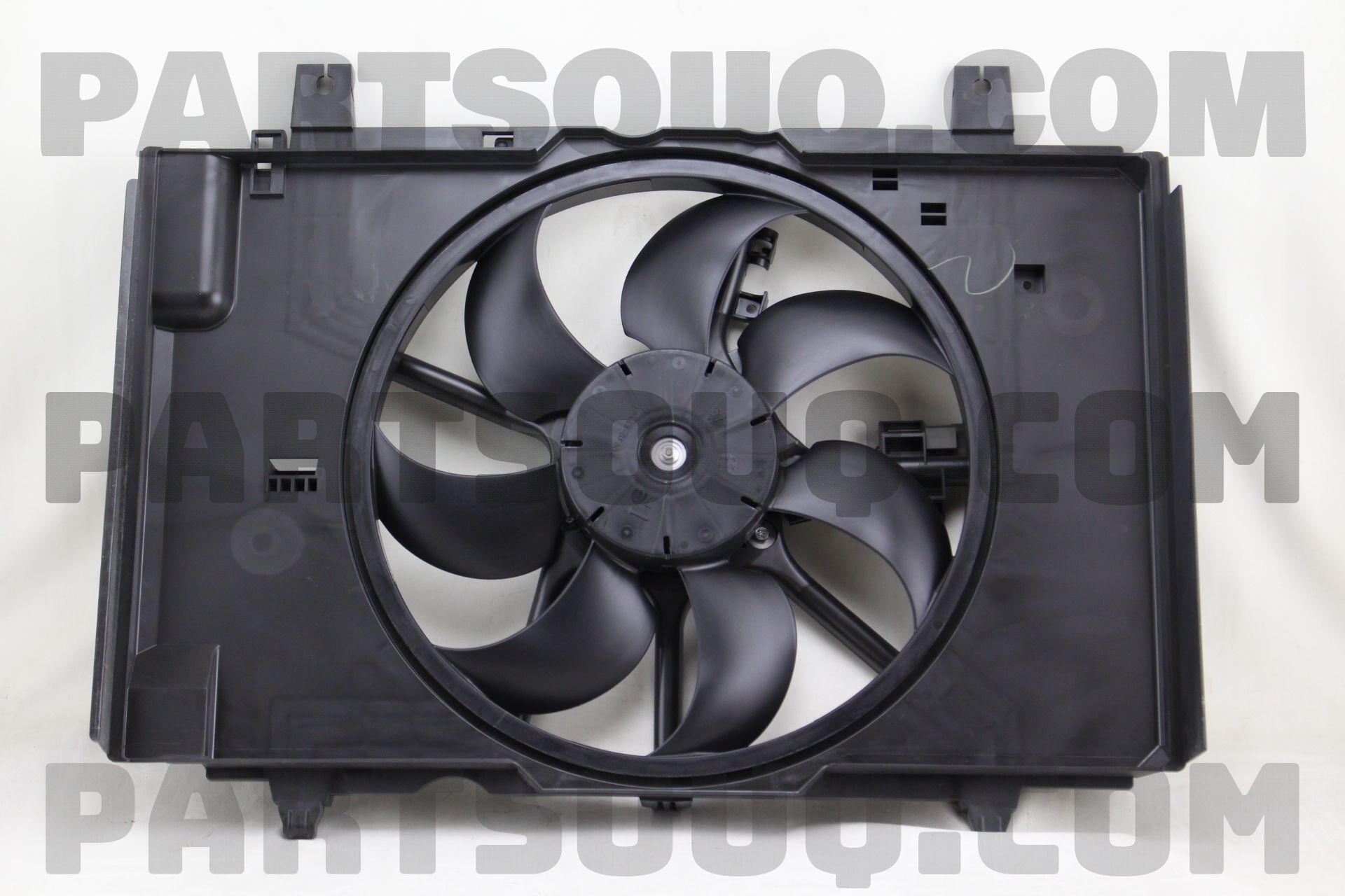 Quạt Gió Động Cơ Nissan Juke Mã phụ tùng 214811KA0A
