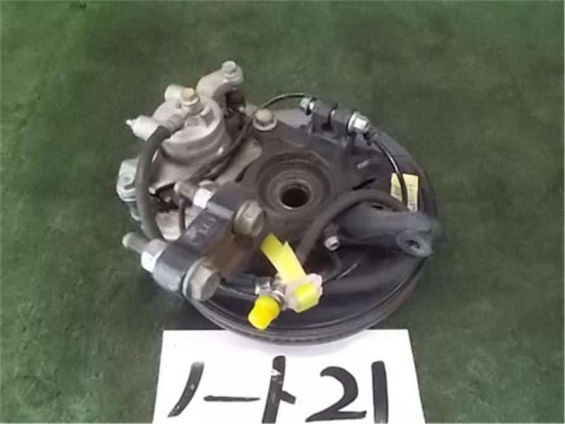 Trụ Lái Phải / Ngõng May Ơ Phải Nissan Sunny OEM 400151HH0A-OE