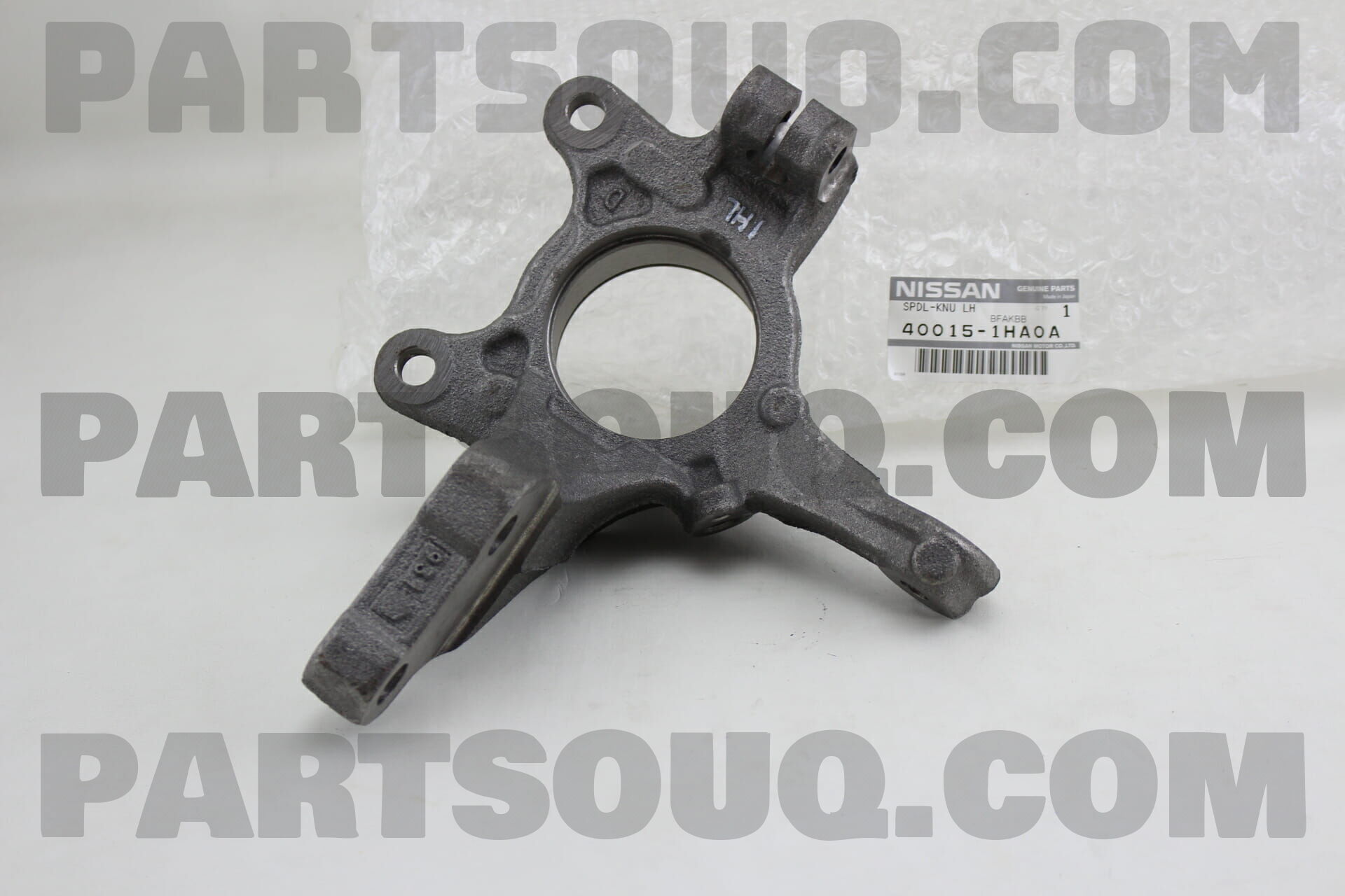 Trụ Lái Phải / Ngõng May Ơ Phải Nissan Sunny OEM 400151HH0A-OE