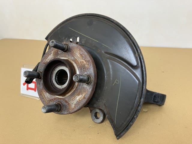 Trụ Lái - L Nissan Sunny OEM 400141HH0A-OE