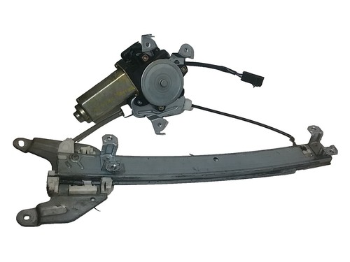 Nẹp Chân Kính Ngoài Trước Phải Nissan Bluebird Mã phụ tùng 80820EW800