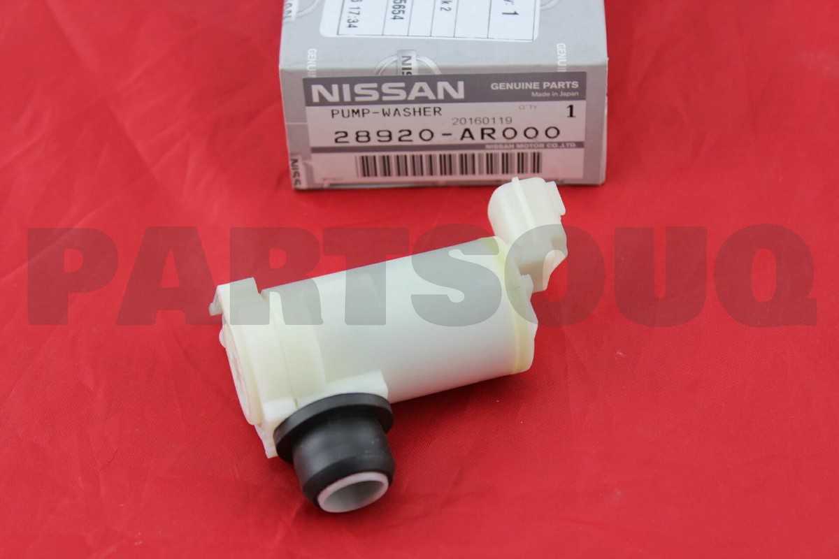 Mô Tơ Bơm Nước Rửa Kính Trước Nissan Bluebird Mã phụ tùng 28920AR000