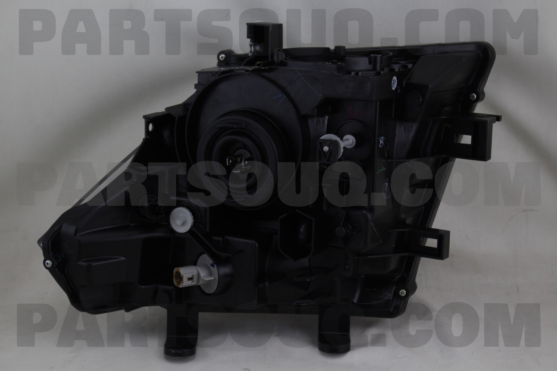 Đèn Pha Phải Nissan Navara Mã phụ tùng 26010EB71B