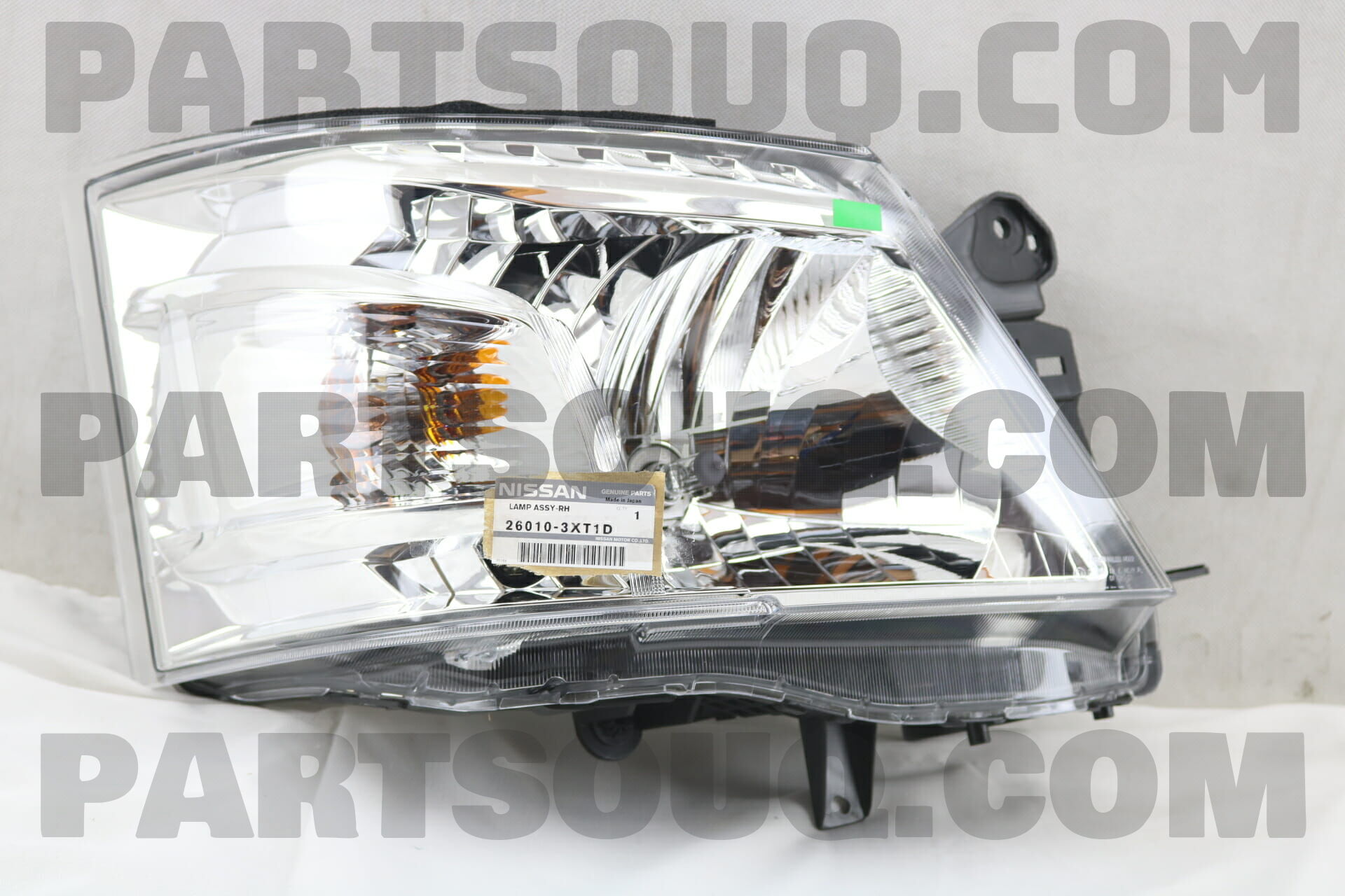 Đèn Pha Phải Nissan URVAN Mã phụ tùng 260103XT0D