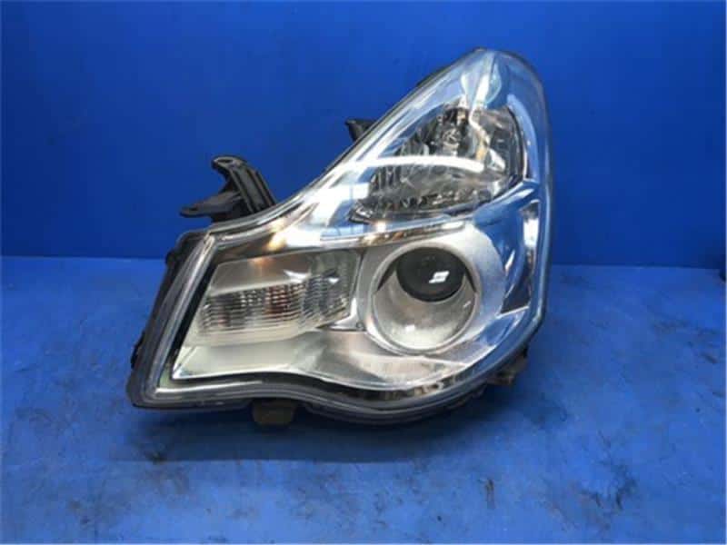 Đèn Pha Trái - Có Bexnon Nissan Bluebird Mã phụ tùng 26060ew01a