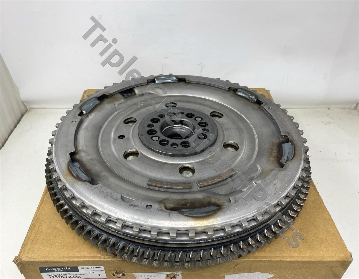 Bánh Đà Kép Nissan Navara Mã phụ tùng 12310EB30A