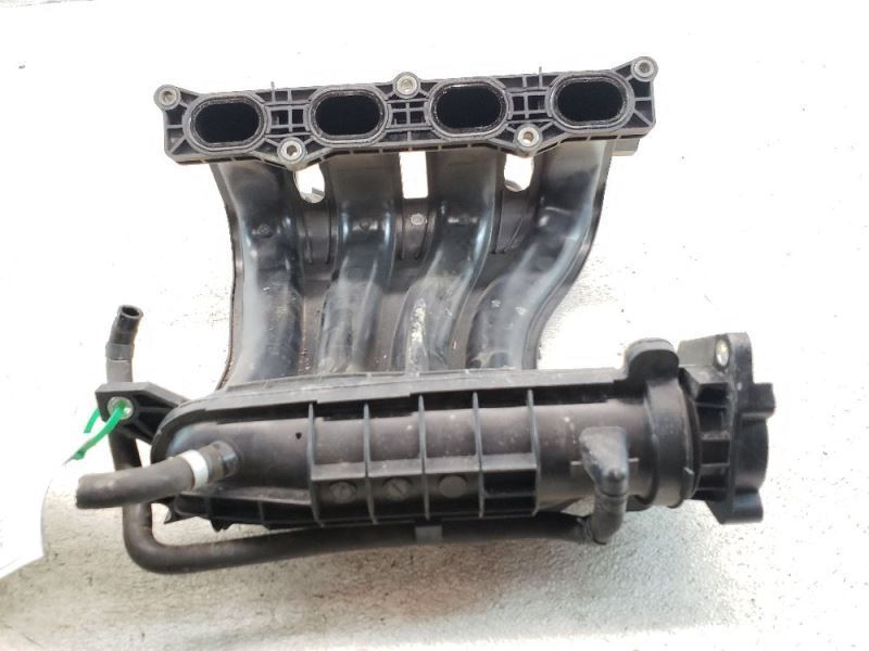 Cổ Hút Gió Vào Động Cơ Nissan Livina Mã phụ tùng 14001ED80A