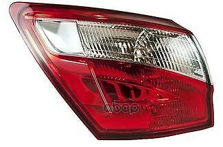Đèn Hậu Miếng Ngoài Trái Có Led Nissan Qashqai Mã phụ tùng 26555BR00A