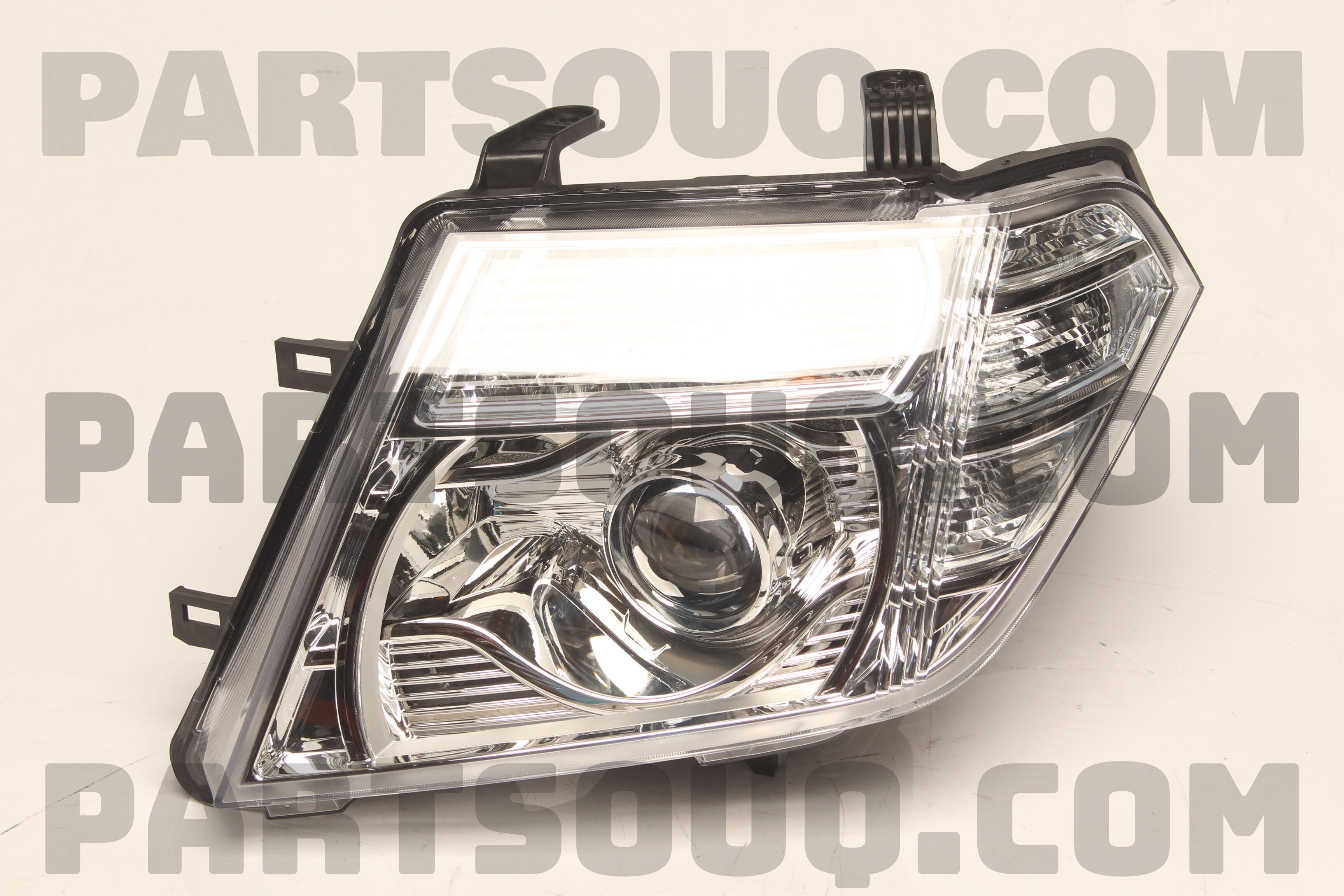Láp Trong Bên Trái, Tok450127 Nissan Navara Mã phụ tùng lap-trong-lh