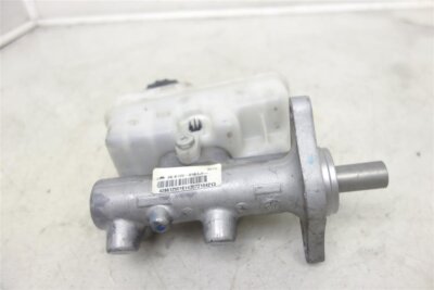 Tổng Phanh Trên Nissan Livina OEM 46010ED526-OE