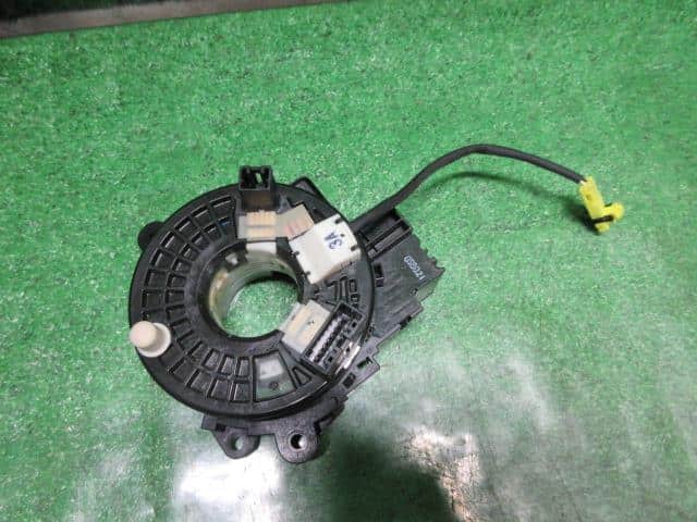 Cáp Còi (Cáp Túi Khí) Nissan Teana OEM B55541EK0A-OE