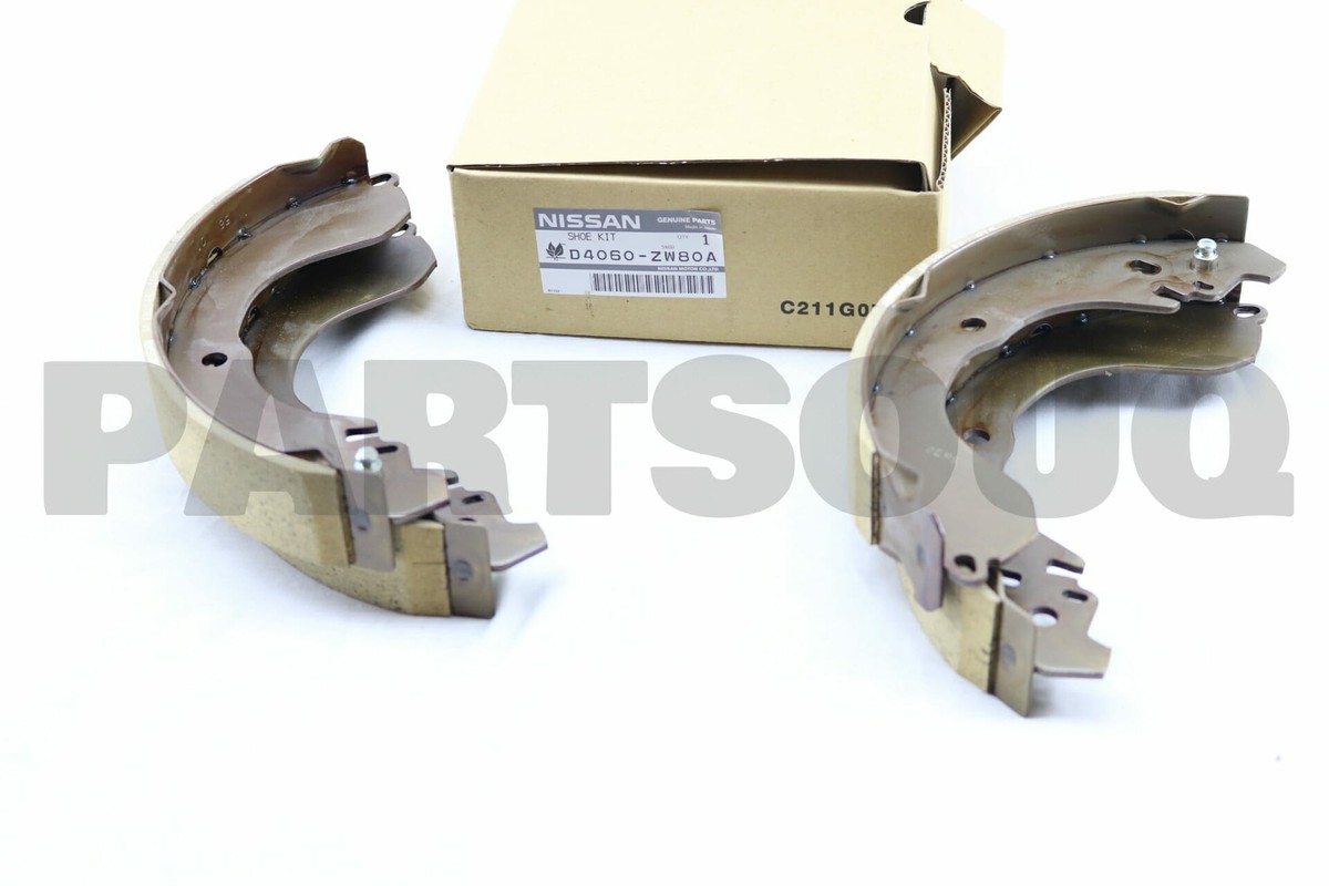 Guốc Phanh Sau / Má Phanh Sau Nissan Sunny Mã phụ tùng D4060ZW80A