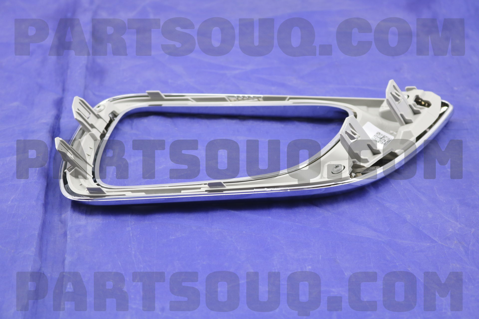 Ốp Đèn Gầm Trái Có Mạ Nissan Navara OEM 622574JA0A-TL