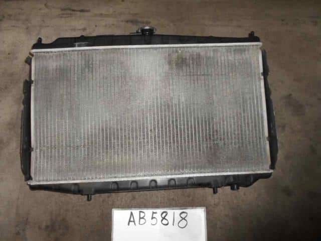 Két Nước Số Tự Động Nissan Bluebird Mã phụ tùng 214600E200