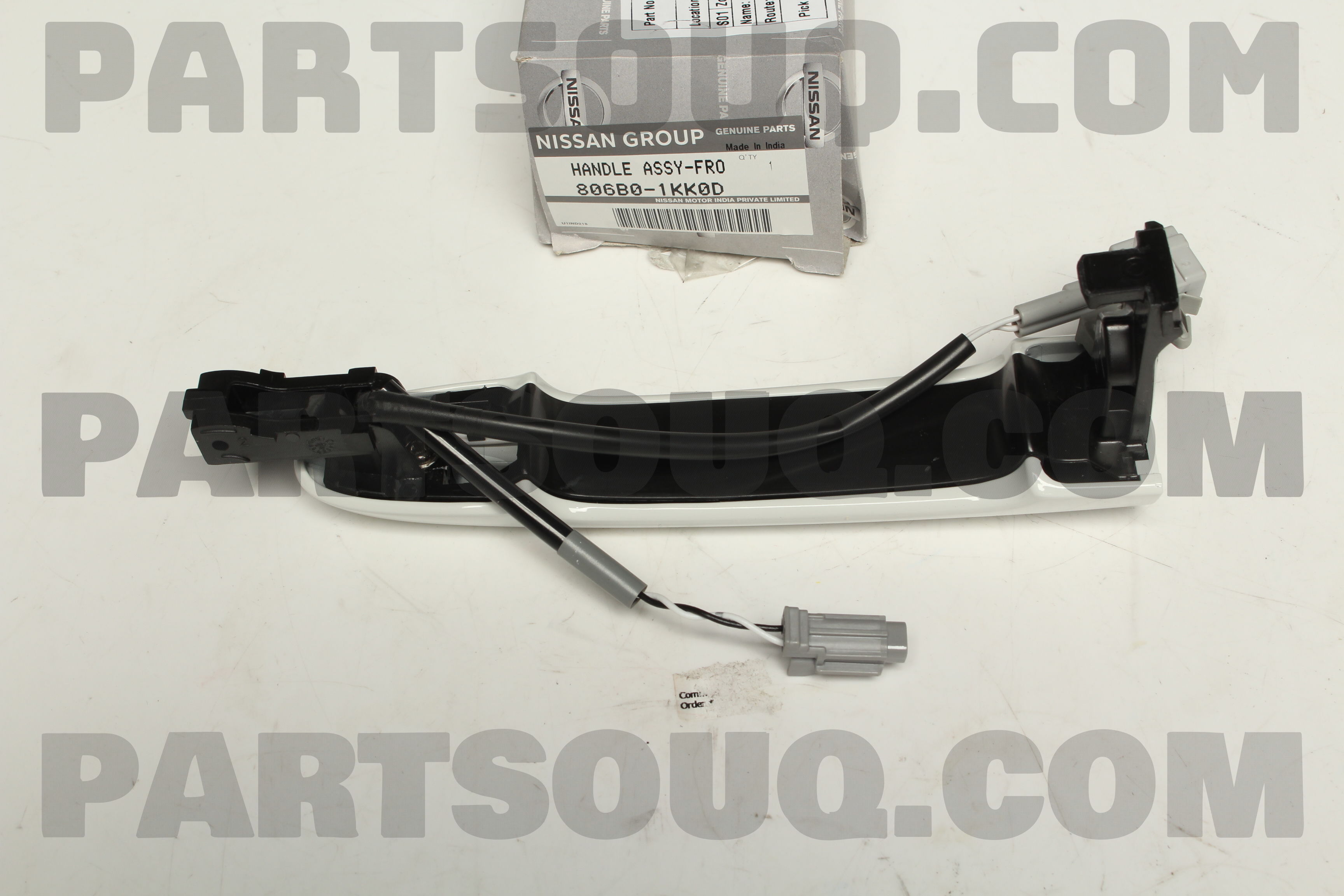 Tay Mở Cửa Ngoài Trước Trái Có Cảm Biến Nissan Juke Mã phụ tùng 806B01KK0D