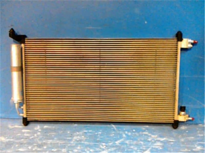 Giàn Nóng Nissan Bluebird Mã phụ tùng 92100ew80a