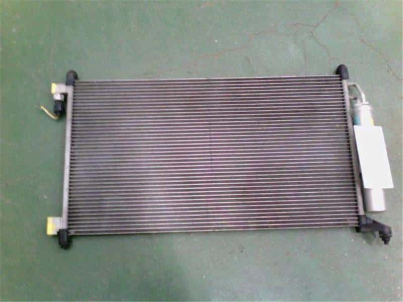 Giàn Nóng Nissan Bluebird Mã phụ tùng 92100ew80a