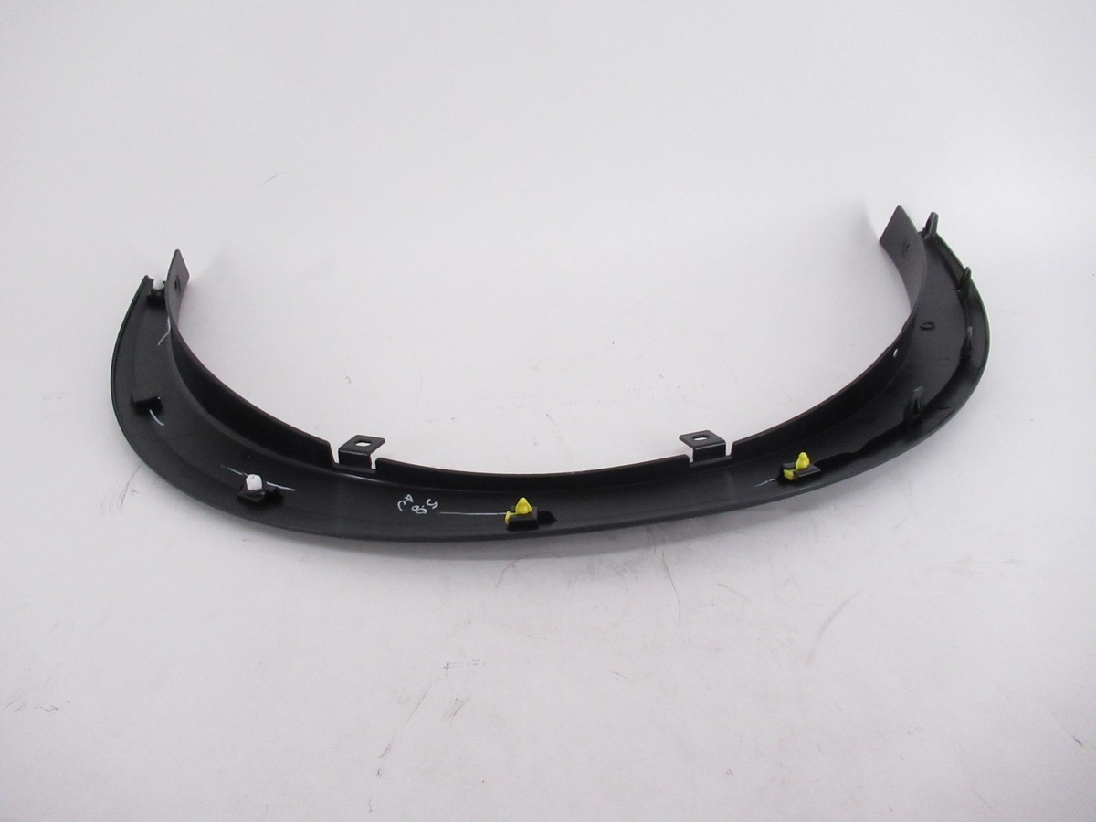 Chắn Bùn Bánh Xe Trước Phải Nissan Navara Mã phụ tùng 63850eb710