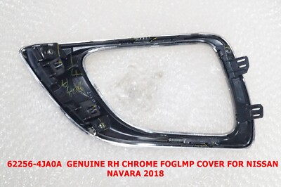 Ốp Đèn Gầm Phải Có Mạ Nissan Navara Mã phụ tùng 622564JA0A