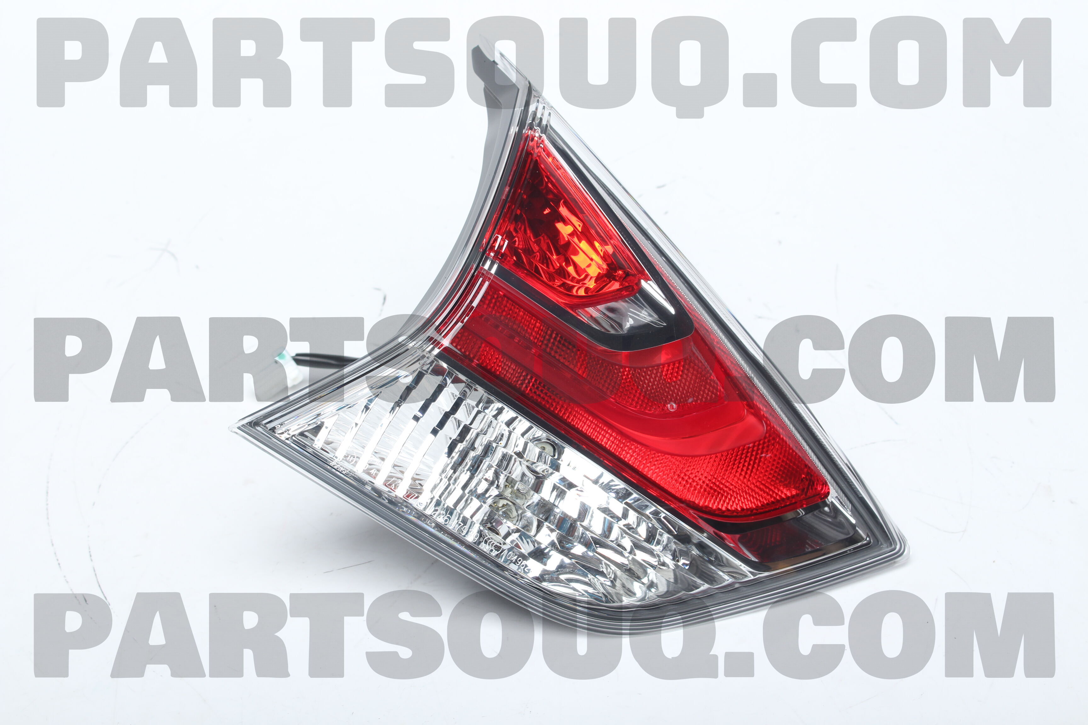 Đèn Hậu Miếng Trong Trái Nissan X - trail Mã phụ tùng 265554CA1B