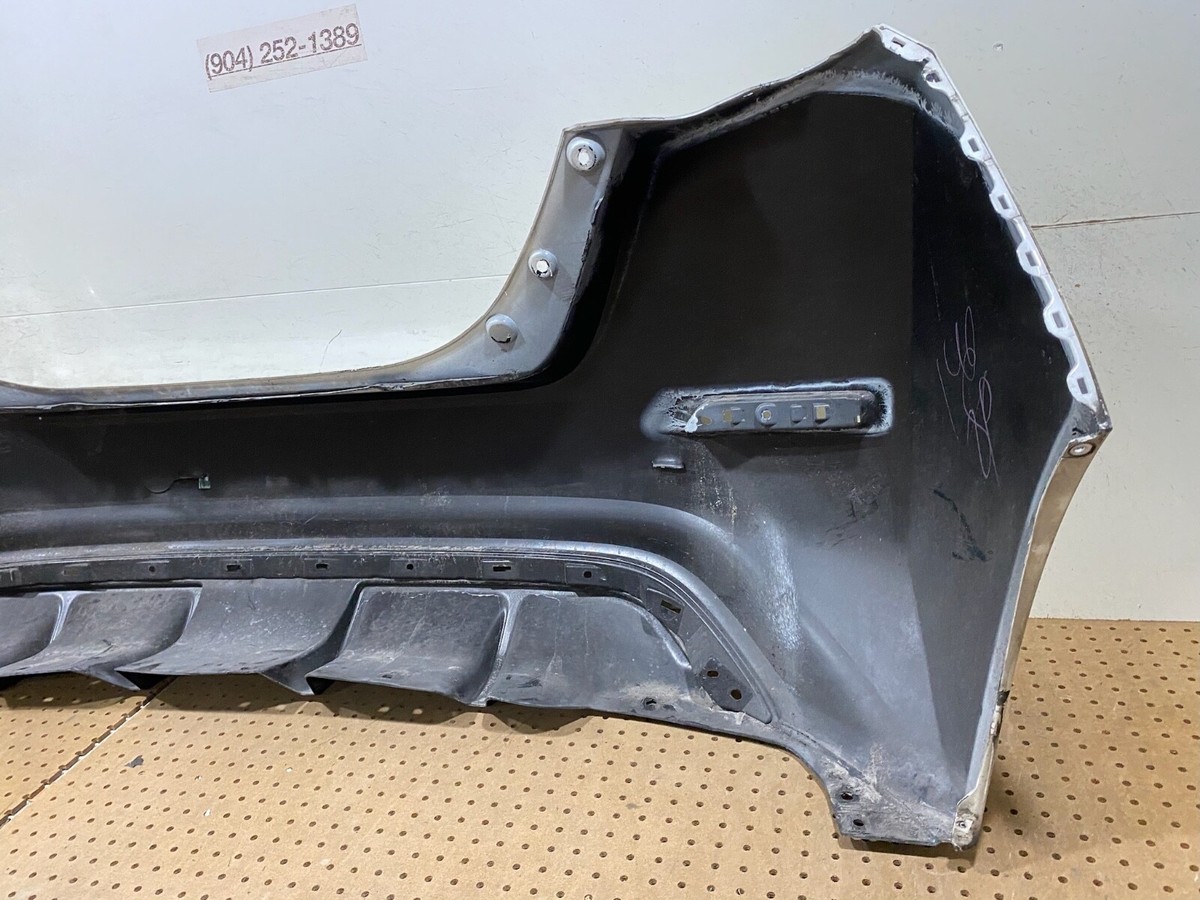 Cản Sau Nissan Livina OEM 85022CJ02H